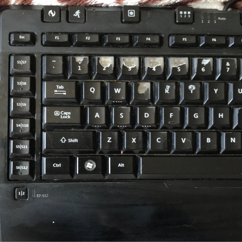 Microsoft X6 Sidewinder Black Wired Keyboard 2008 w/o keypad